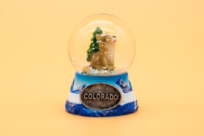 Wolf Small Snow Globe